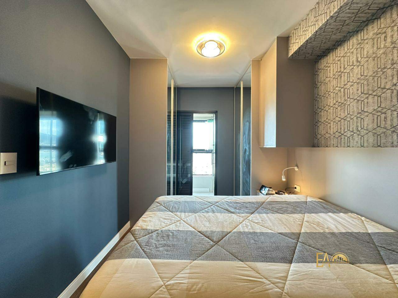 Apartamento à venda no Ponta da Praia: 