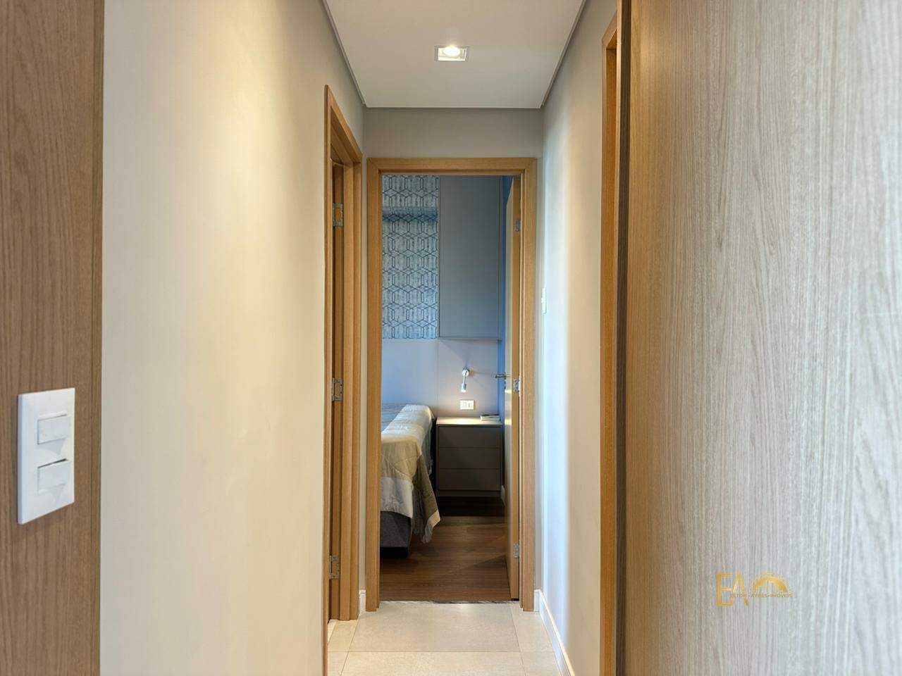 Apartamento à venda no Ponta da Praia: 