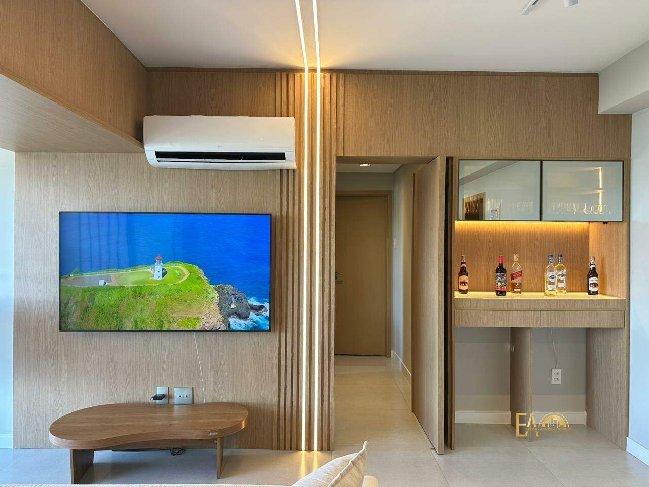 Apartamento à venda no Ponta da Praia: 