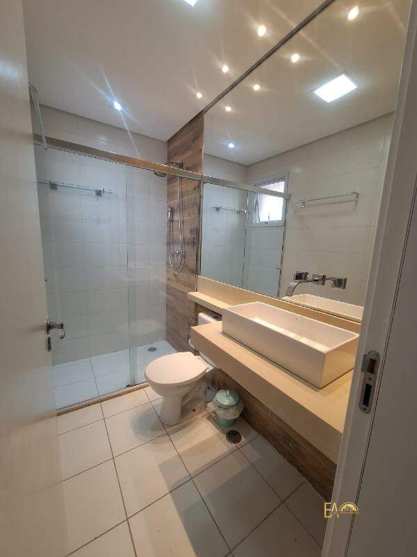 Apartamento à venda no Marapé: 