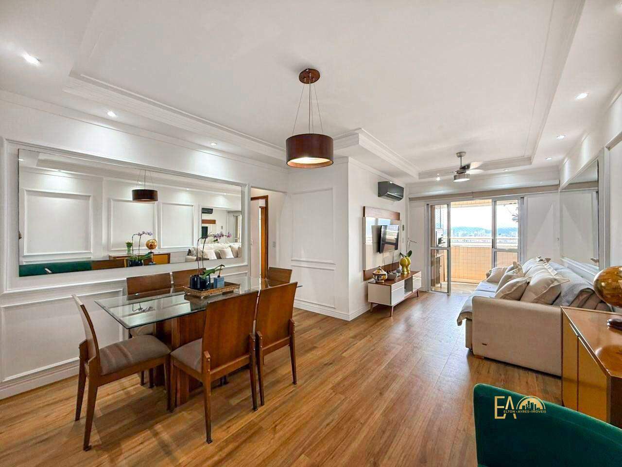 Apartamento à venda no Ponta da Praia: 