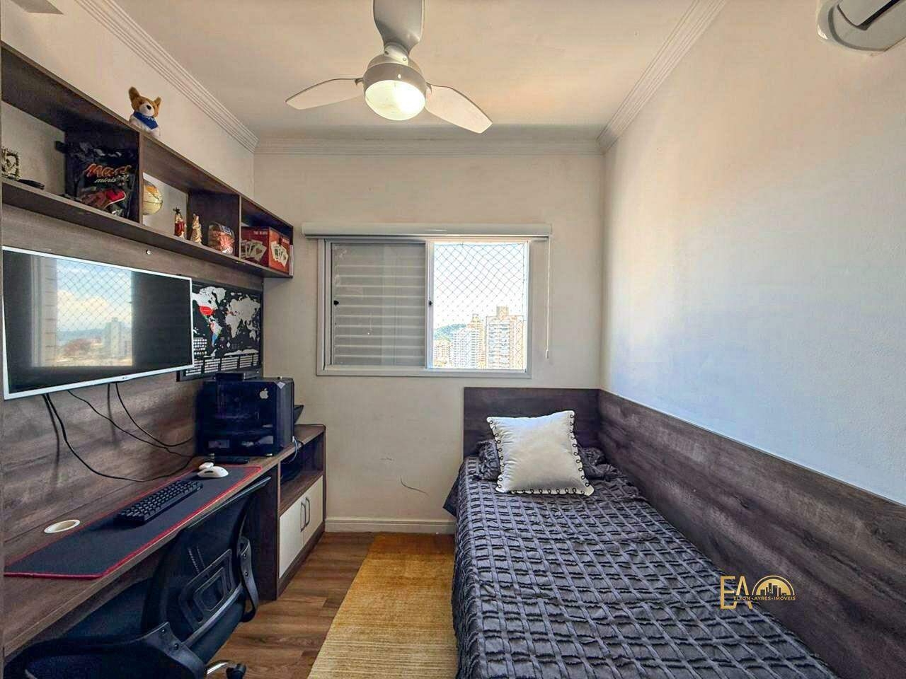 Apartamento à venda no Ponta da Praia: 