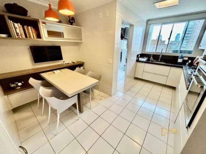 Apartamento à venda no Gonzaga: 
