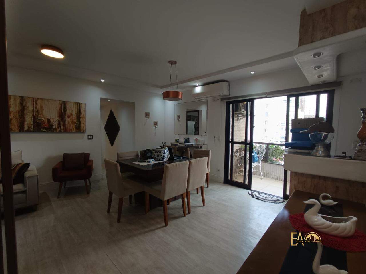 Apartamento à venda no Ponta da Praia: 