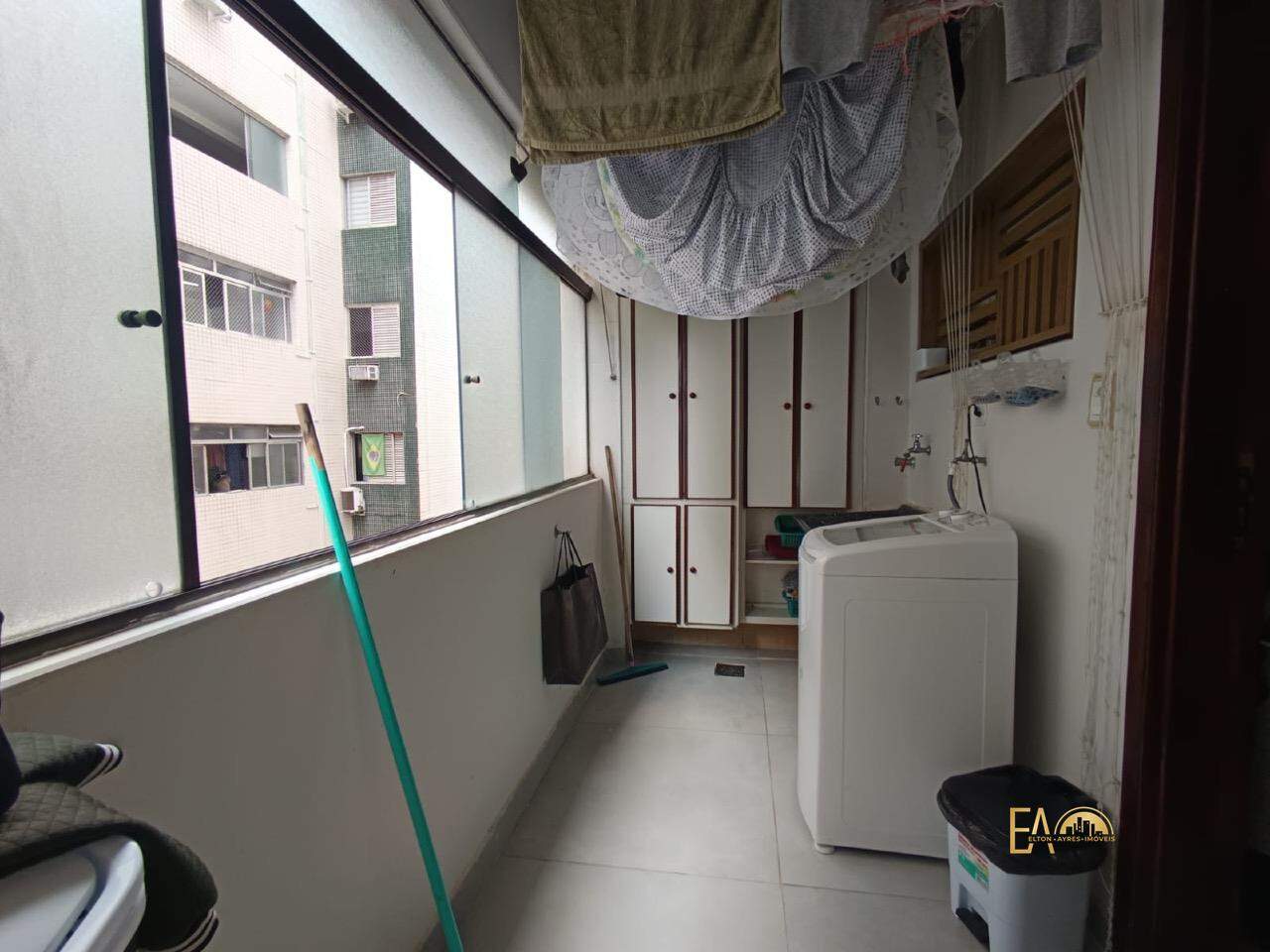 Apartamento à venda no Ponta da Praia: