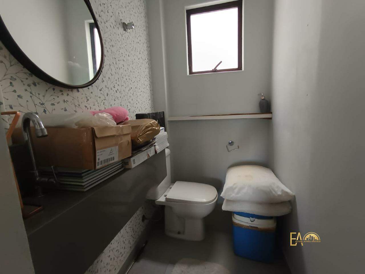 Apartamento à venda no Ponta da Praia: