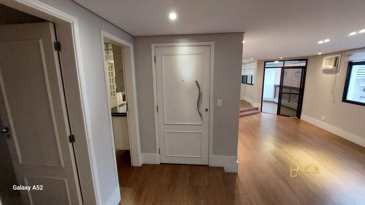 Apartamento à venda no Ponta da Praia: 