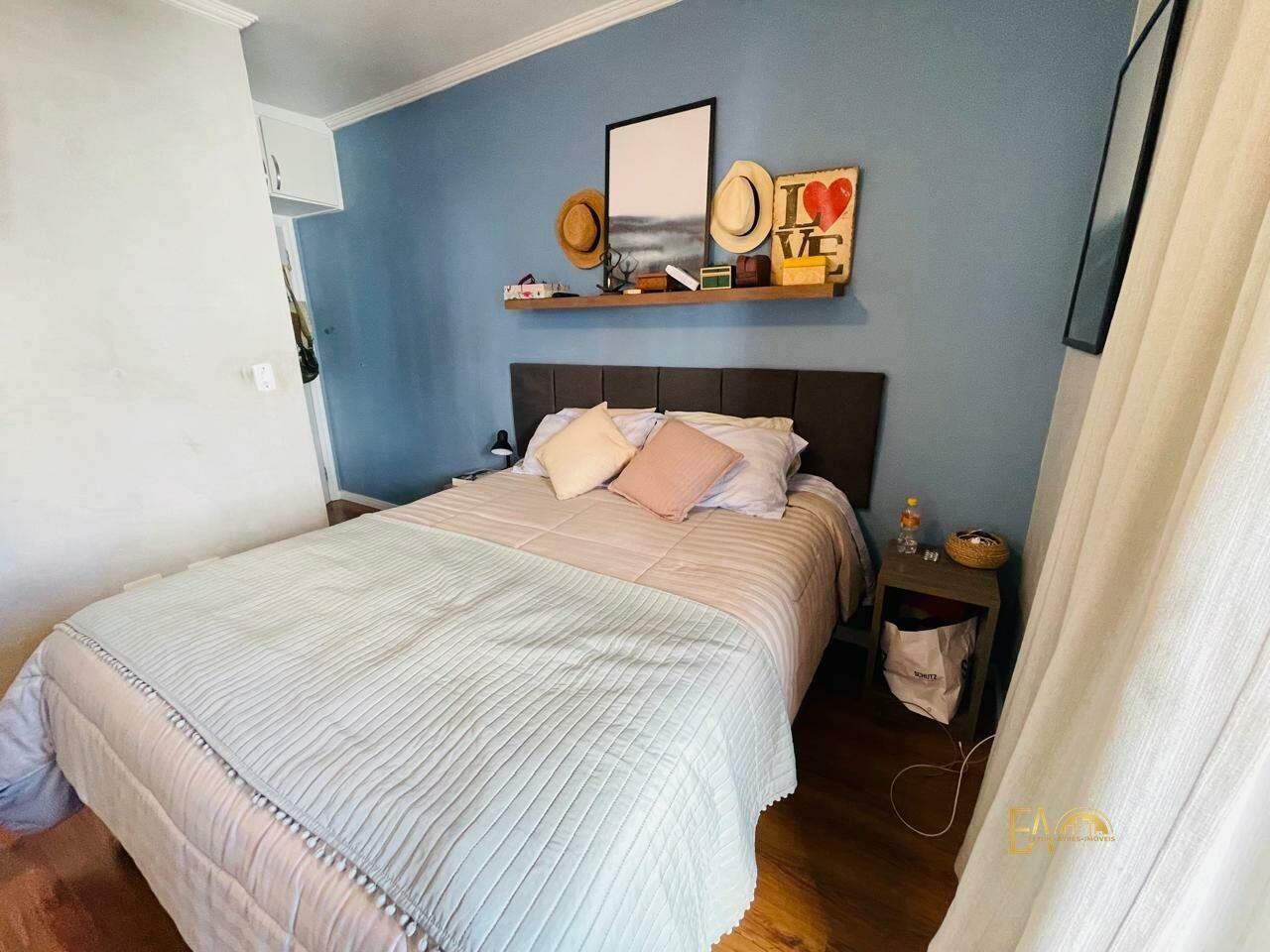 Apartamento à venda no Ponta da Praia: 