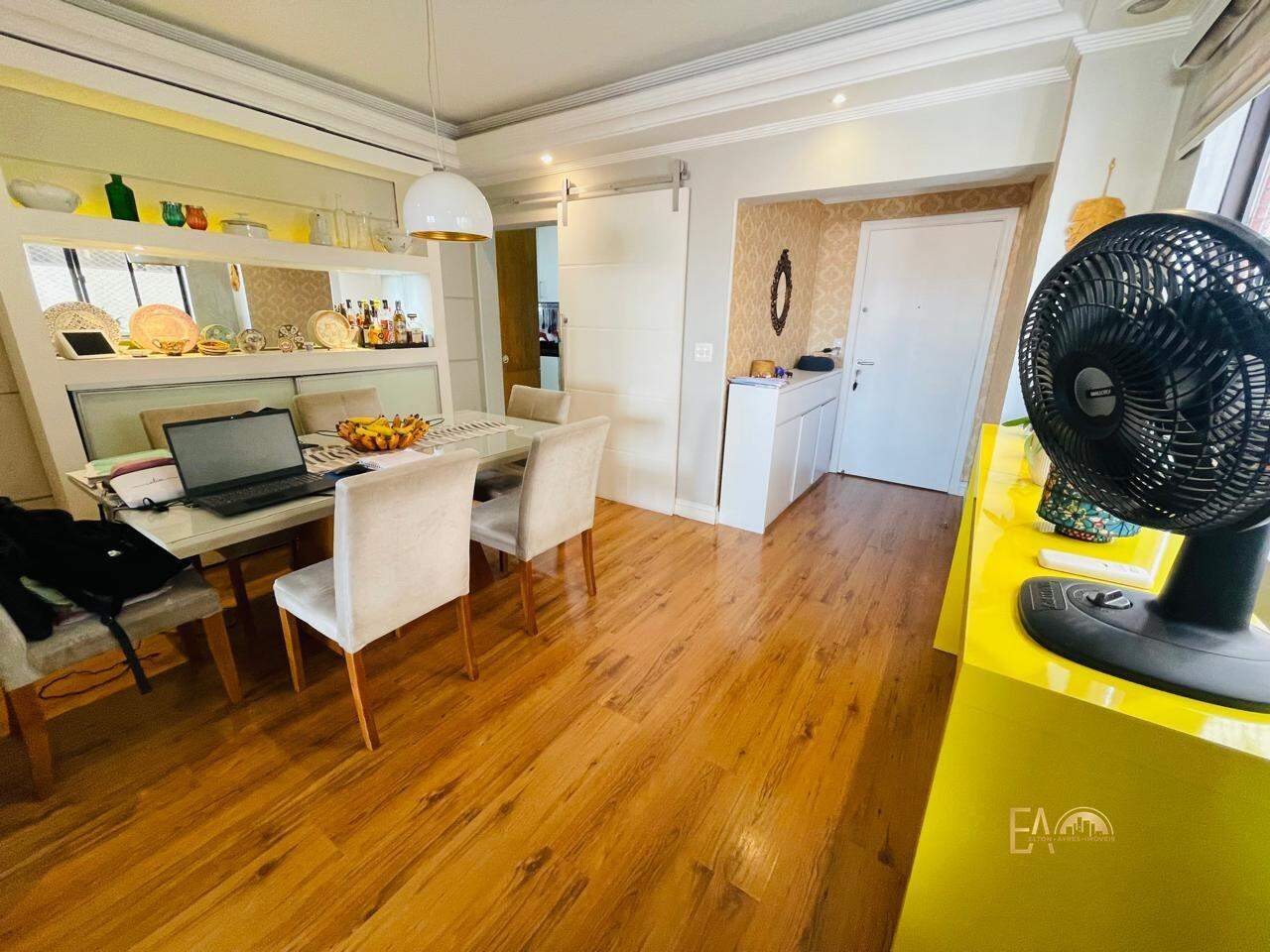 Apartamento à venda no Ponta da Praia: 