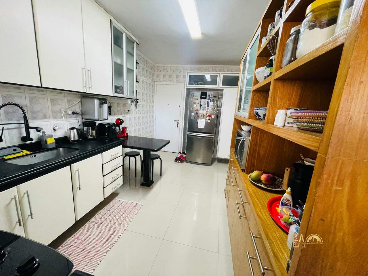 Apartamento à venda no Ponta da Praia: 