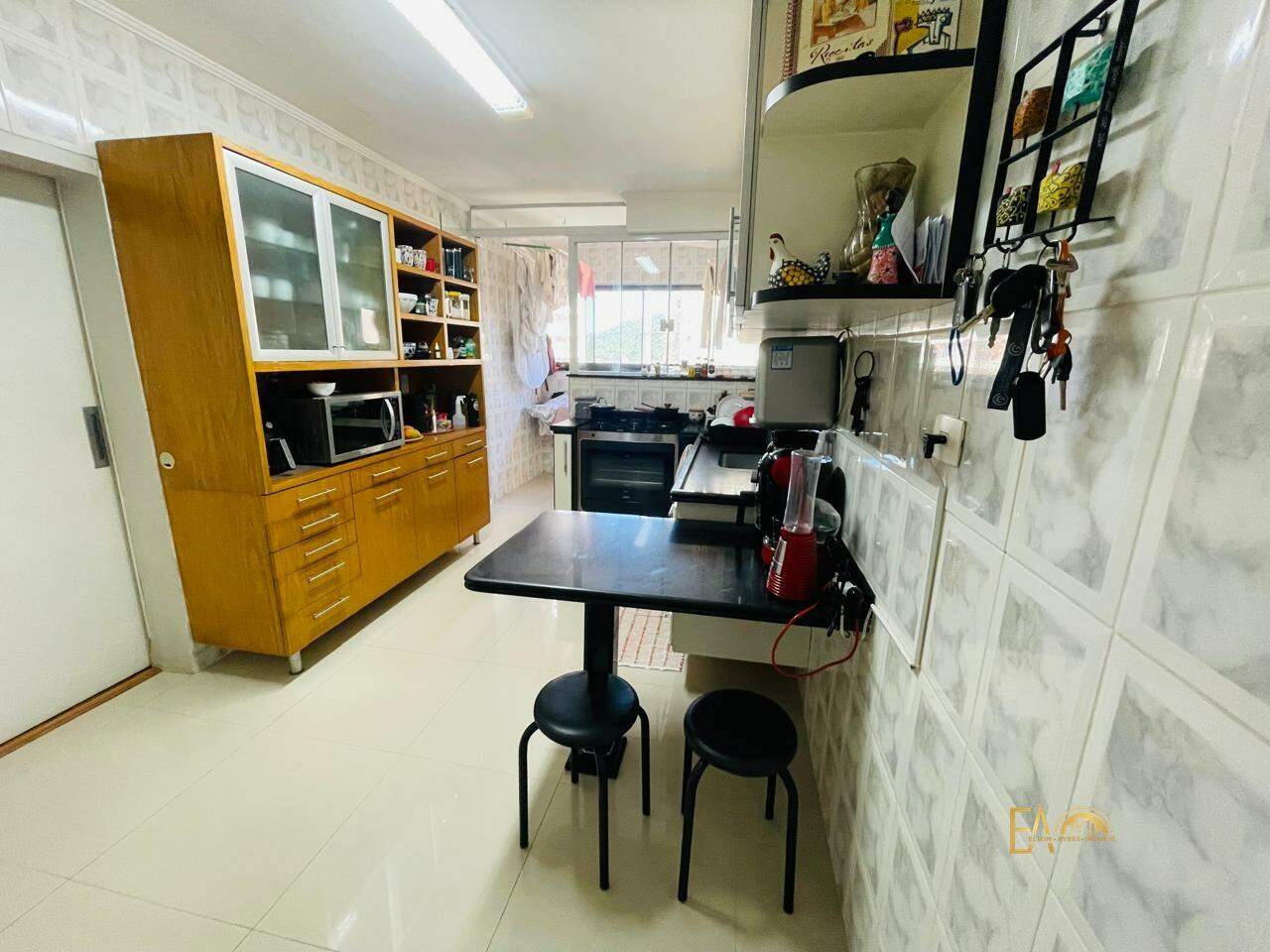 Apartamento à venda no Ponta da Praia: 