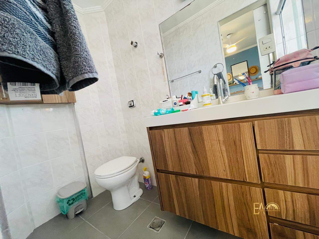Apartamento à venda no Ponta da Praia: 