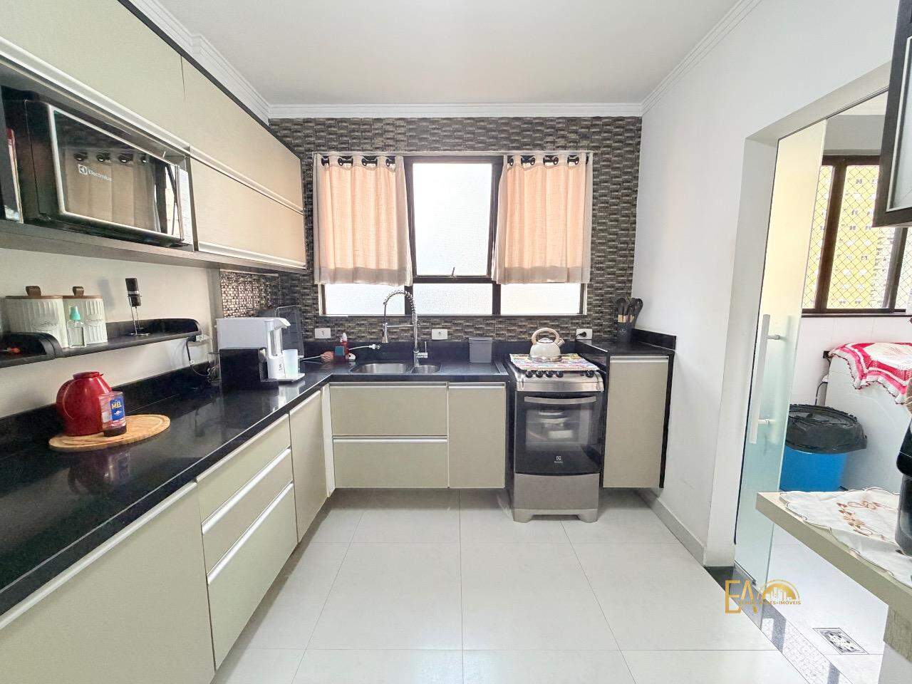 Apartamento à venda no Ponta da Praia: 