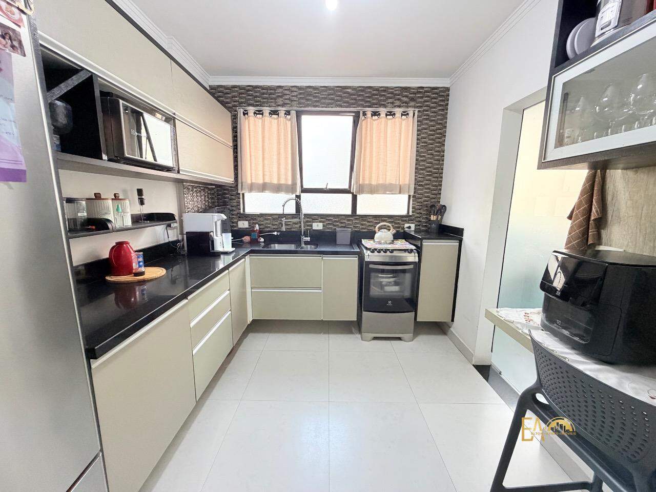 Apartamento à venda no Ponta da Praia: 