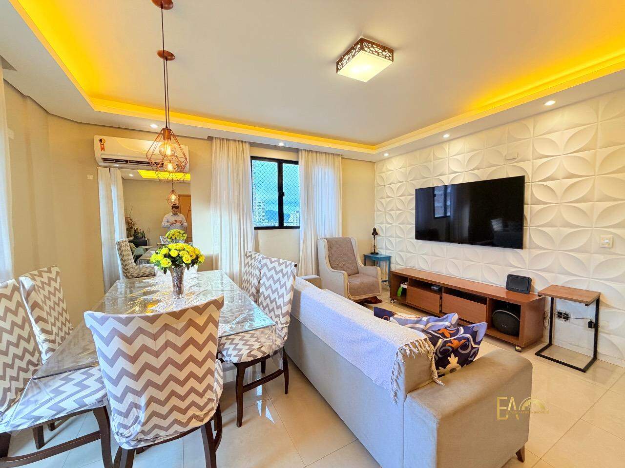 Apartamento à venda no Ponta da Praia: 