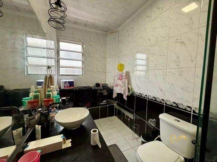 Apartamento à venda no Embaré: 
