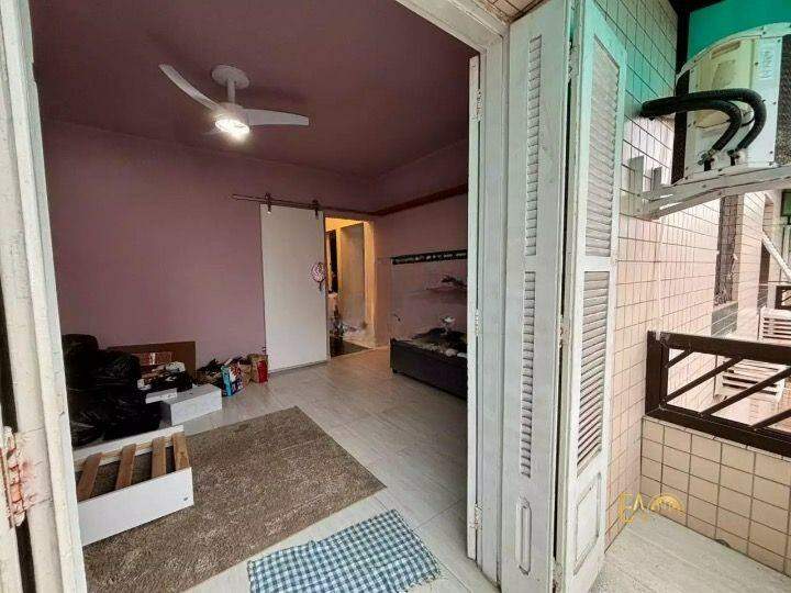 Apartamento à venda no Embaré: 