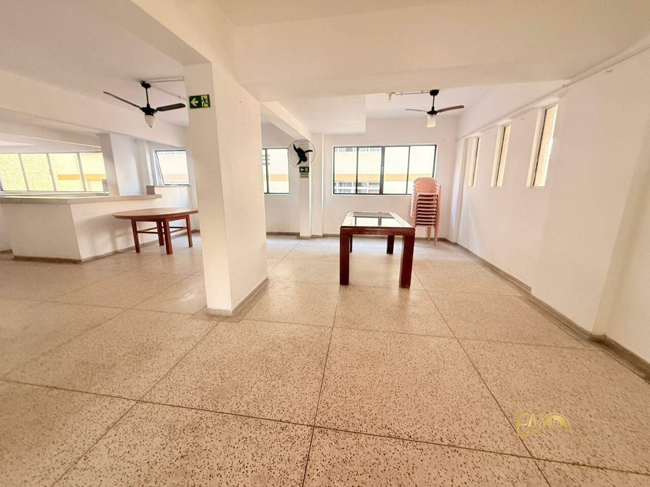Apartamento à venda no Embaré: 