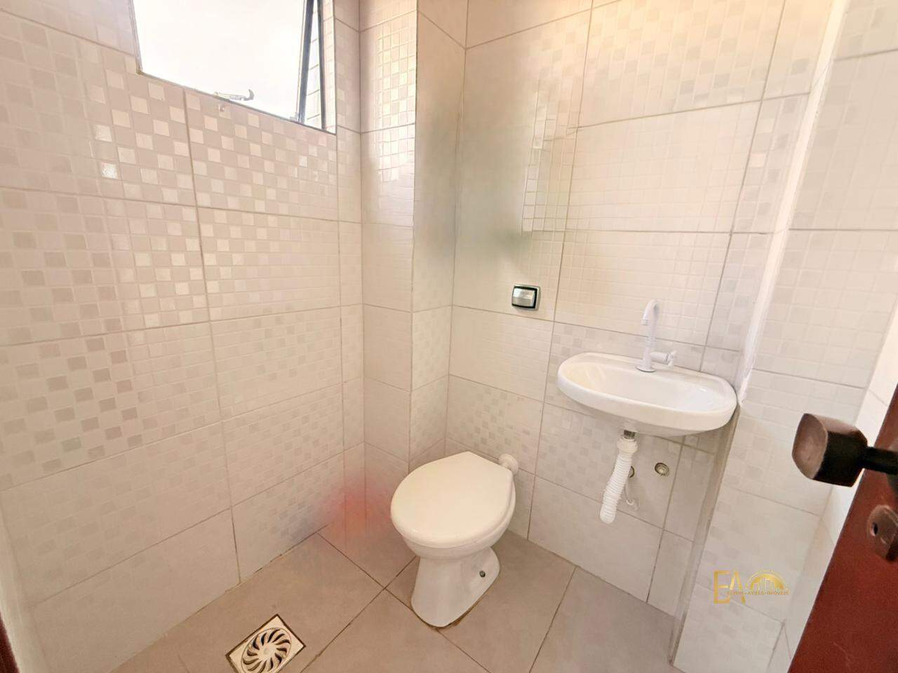 Apartamento à venda no Embaré: 