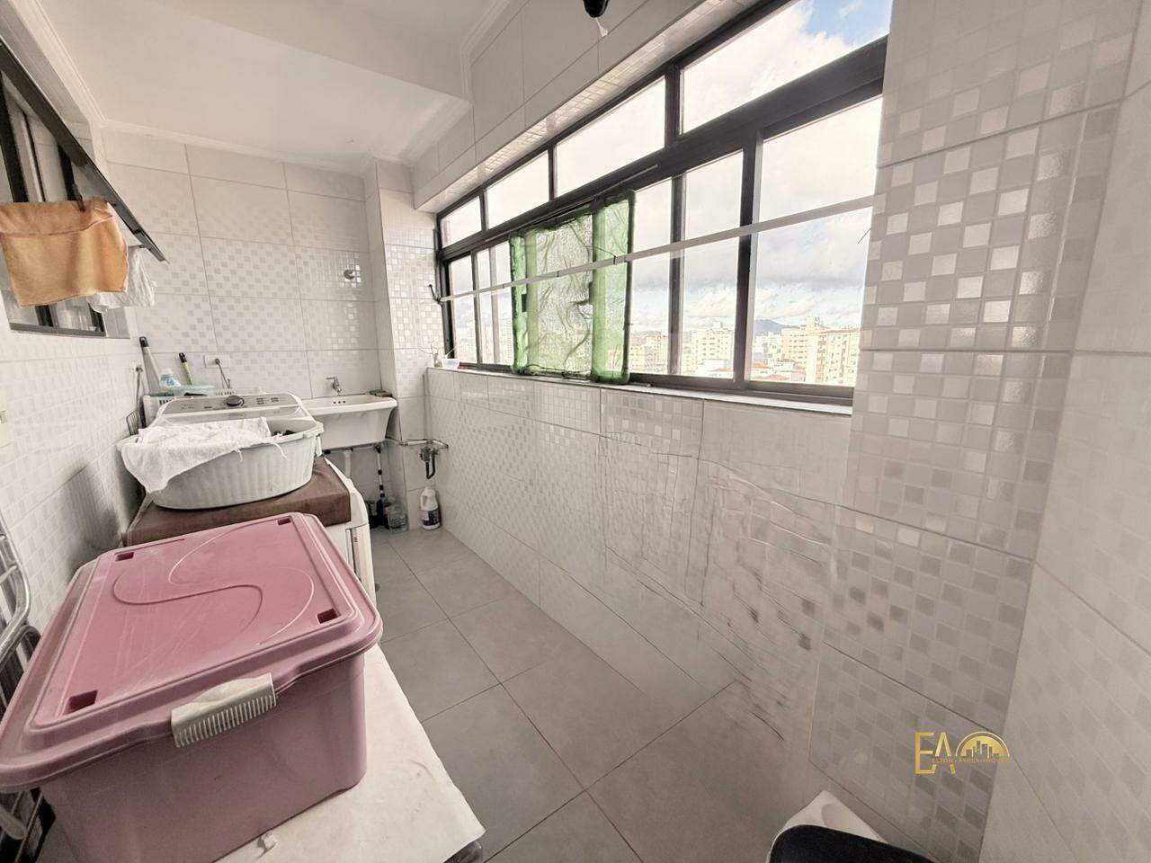 Apartamento à venda no Embaré: 