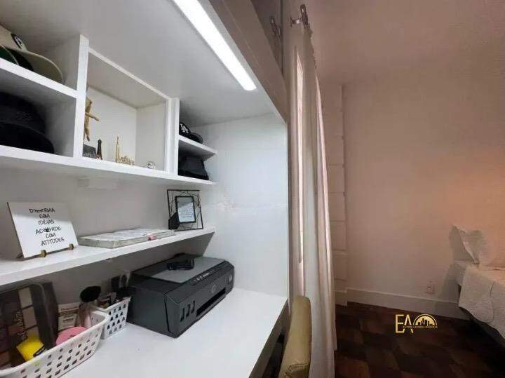 Apartamento à venda em Boqueirão, Santos - SP: