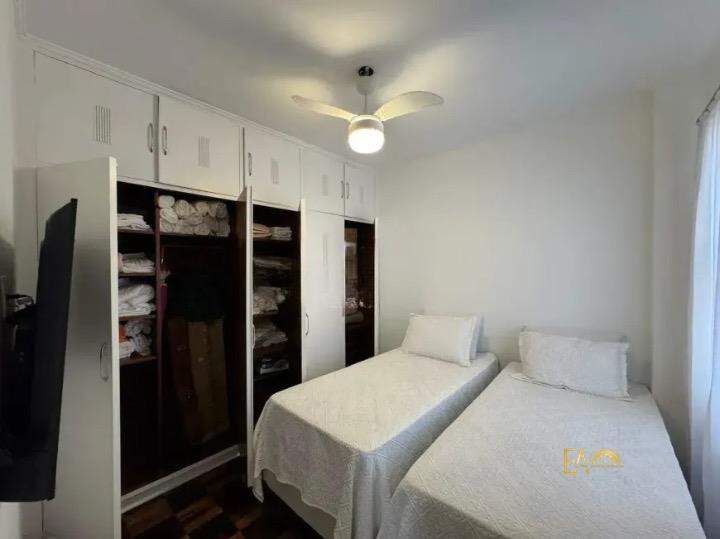 Apartamento à venda em Boqueirão, Santos - SP: