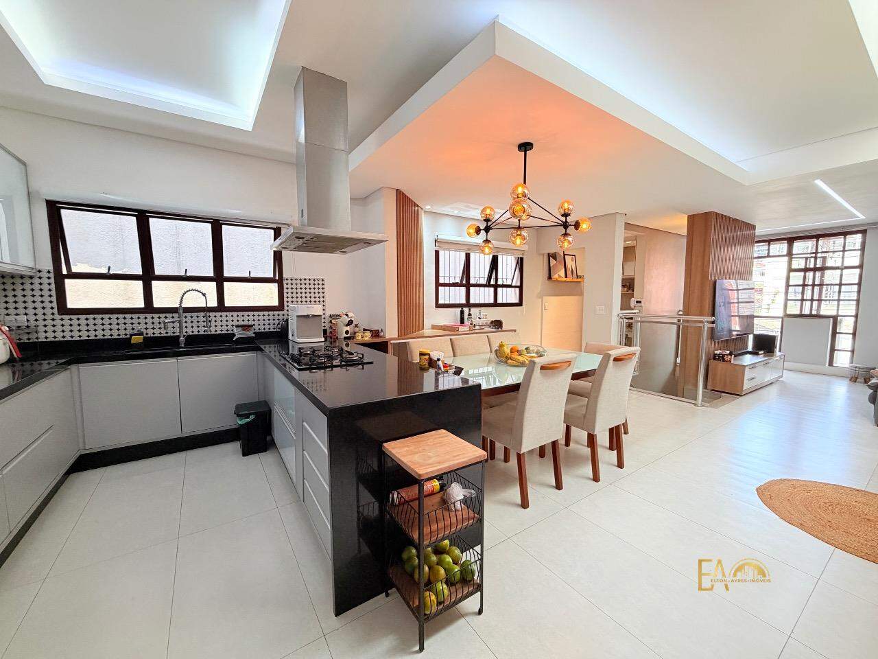 Casa à venda em Aparecida, Santos - SP: