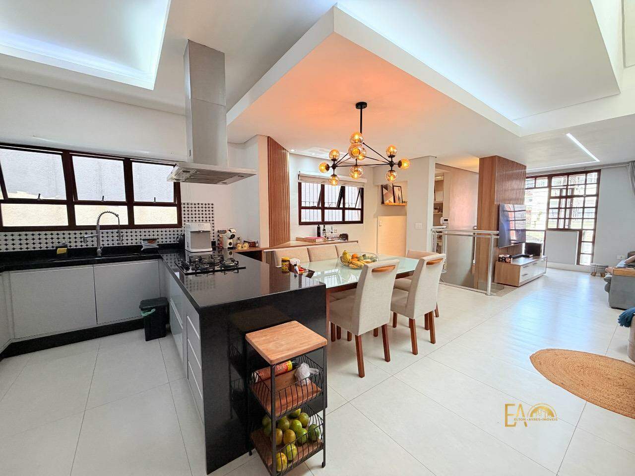 Casa à venda em Aparecida, Santos - SP: