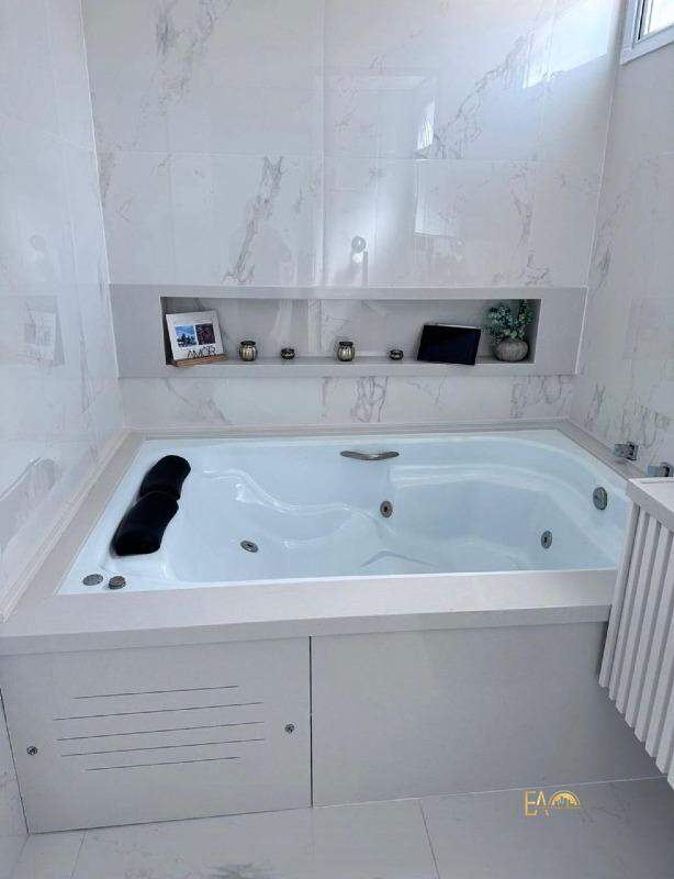  Casa à venda em Aparecida, Santos - SP: 