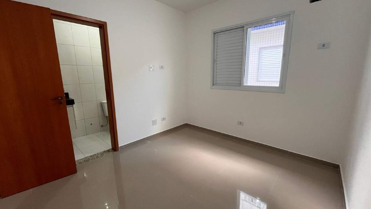  Casa à venda em Aparecida, Santos - SP: 