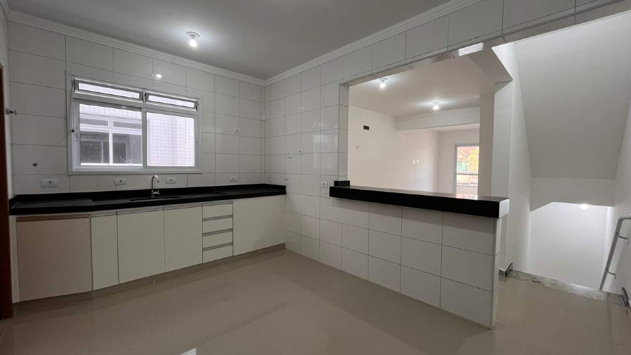  Casa à venda em Aparecida, Santos - SP: 