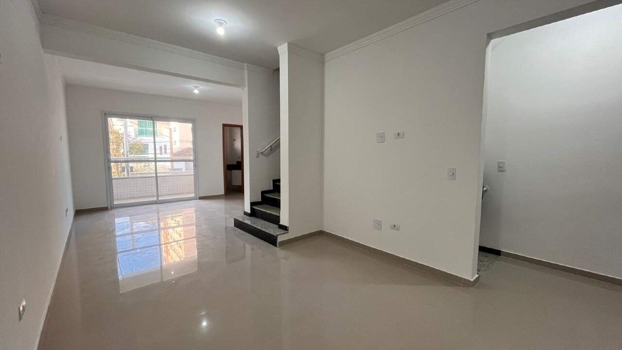  Casa à venda em Aparecida, Santos - SP: 