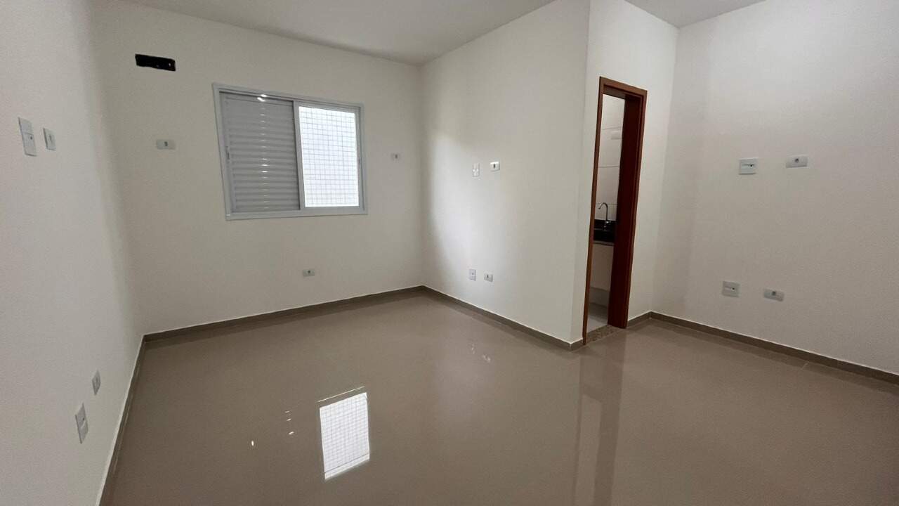  Casa à venda em Aparecida, Santos - SP: 