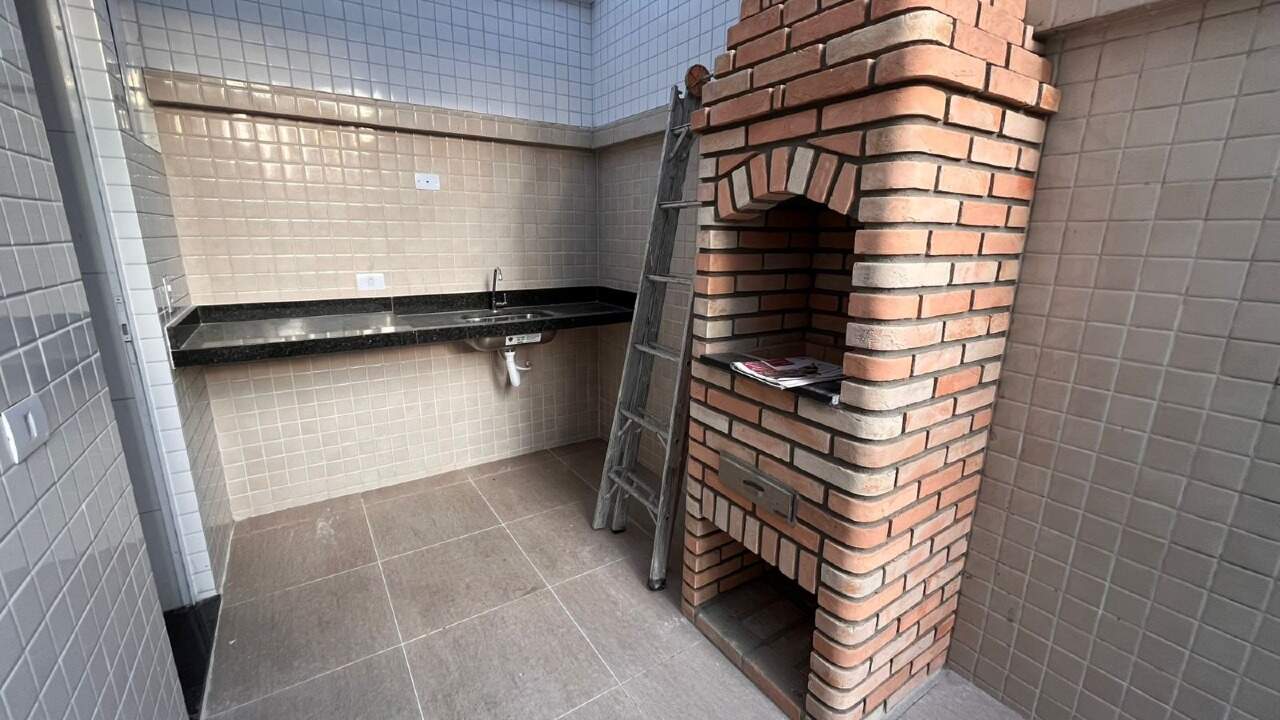  Casa à venda em Aparecida, Santos - SP: 