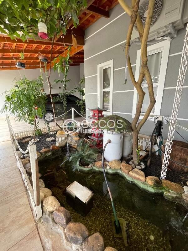 Casa em condomínio à venda no Vila Arquelau: 