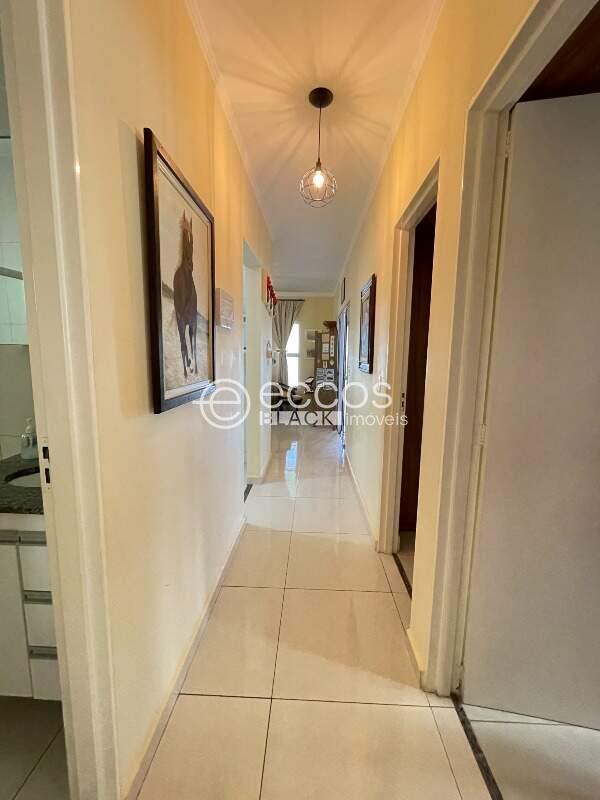 Casa em condomínio à venda no Vila Arquelau: 