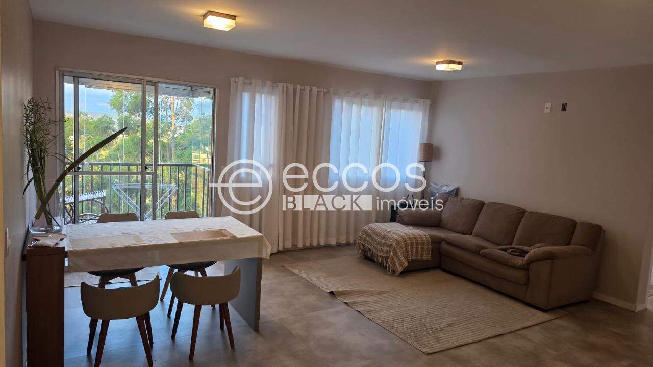 Apartamento no Condomínio Feliche
