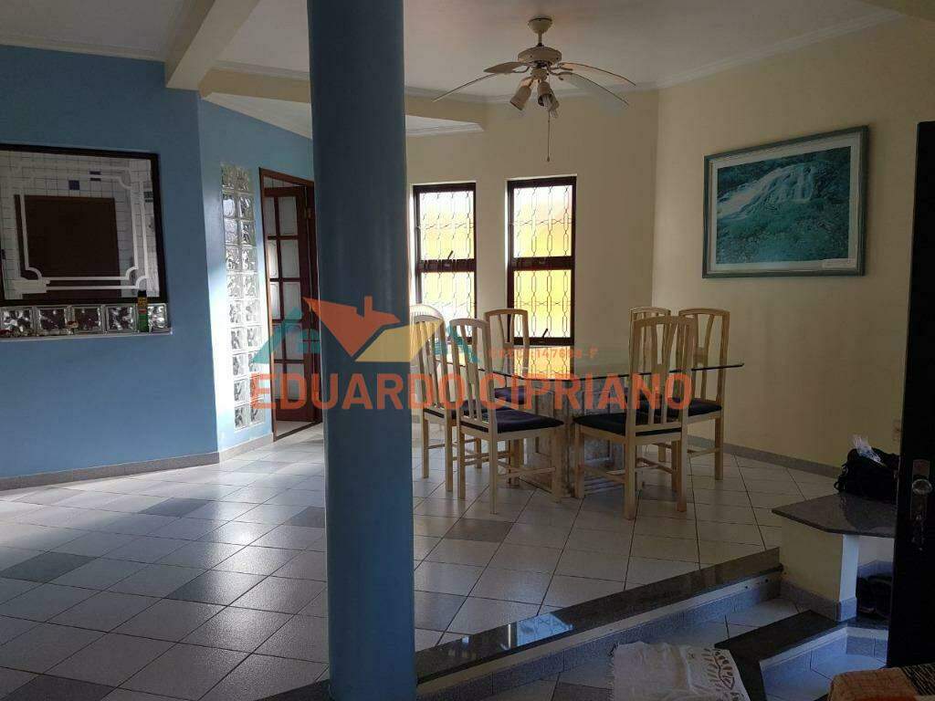 Casa à venda no Jardim Capricórnio: 