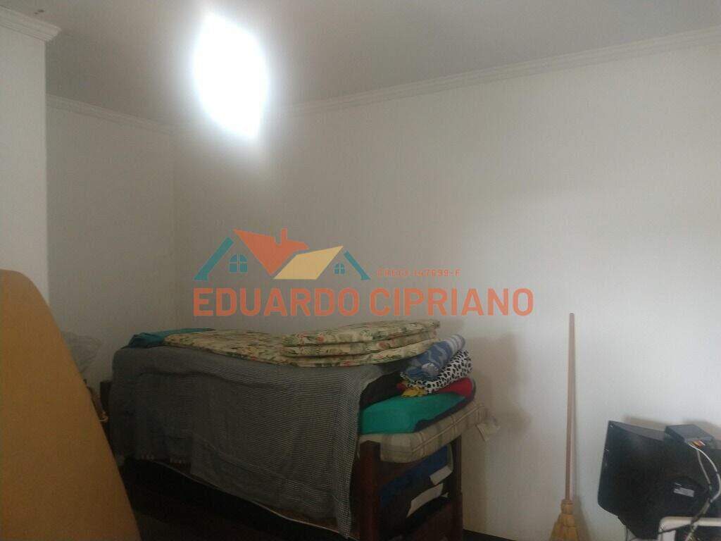 Casa à venda no C Mar: 