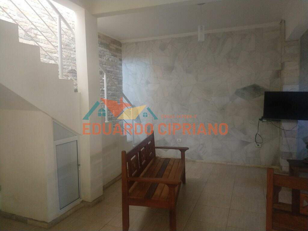 Casa à venda no C Mar: 