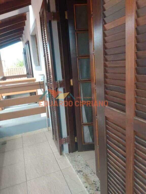 Sobrado à venda no Indaiá: 