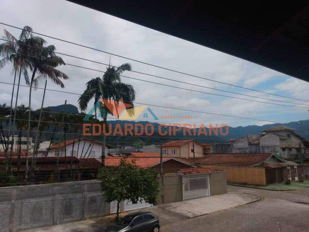 Sobrado à venda no Indaiá: 