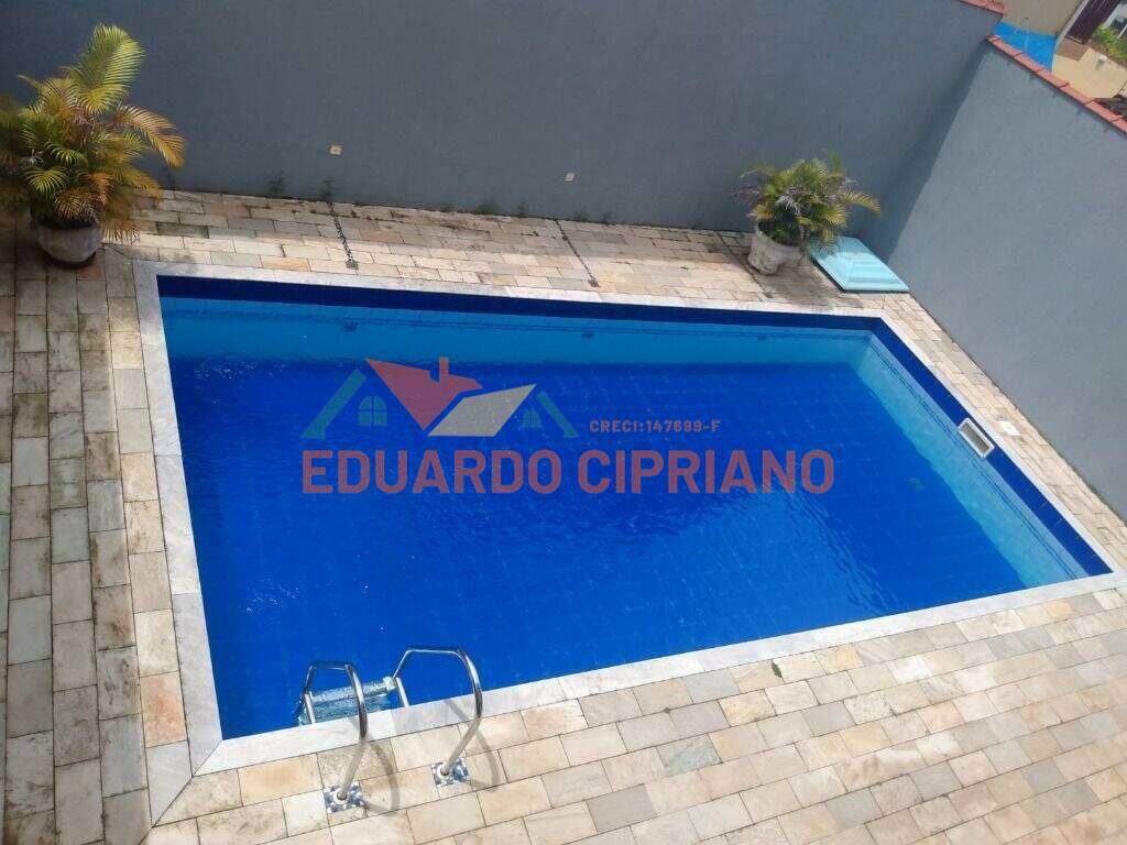 Sobrado à venda no Indaiá: 