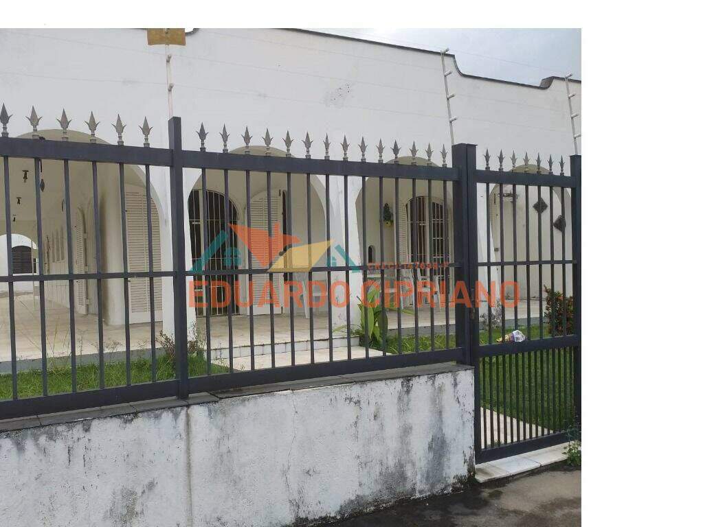 Casa à venda no Indaiá: 