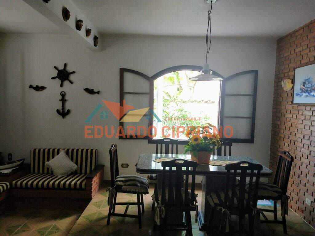 Sobrado à venda no Massaguaçu: 