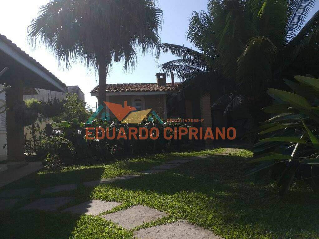 Casa à venda no Massaguaçu: 