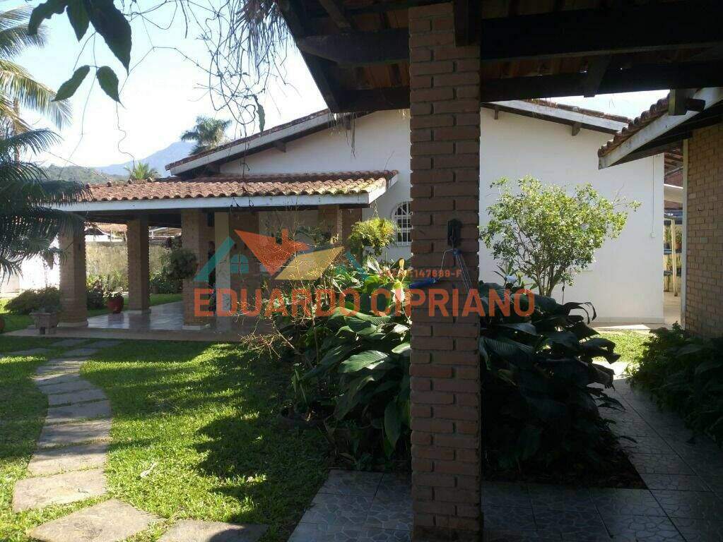 Casa à venda no Massaguaçu: 