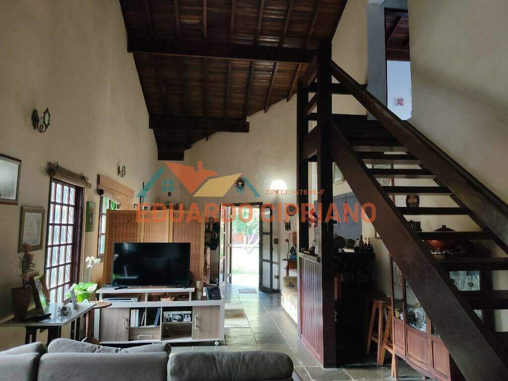 Sobrado à venda no Condomínio Verde Mar: 