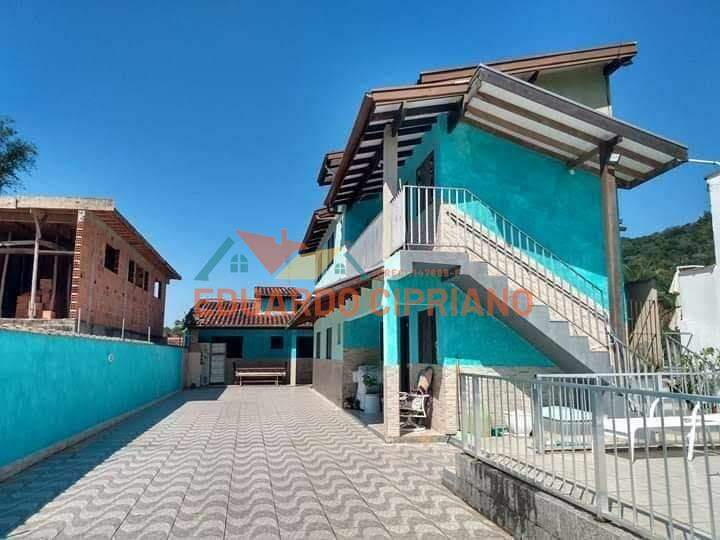 Casa à venda no Massaguaçu: 