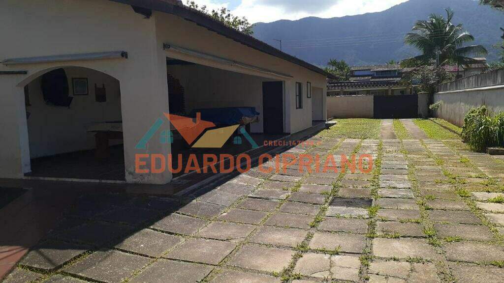 Casa à venda no Massaguaçu: 